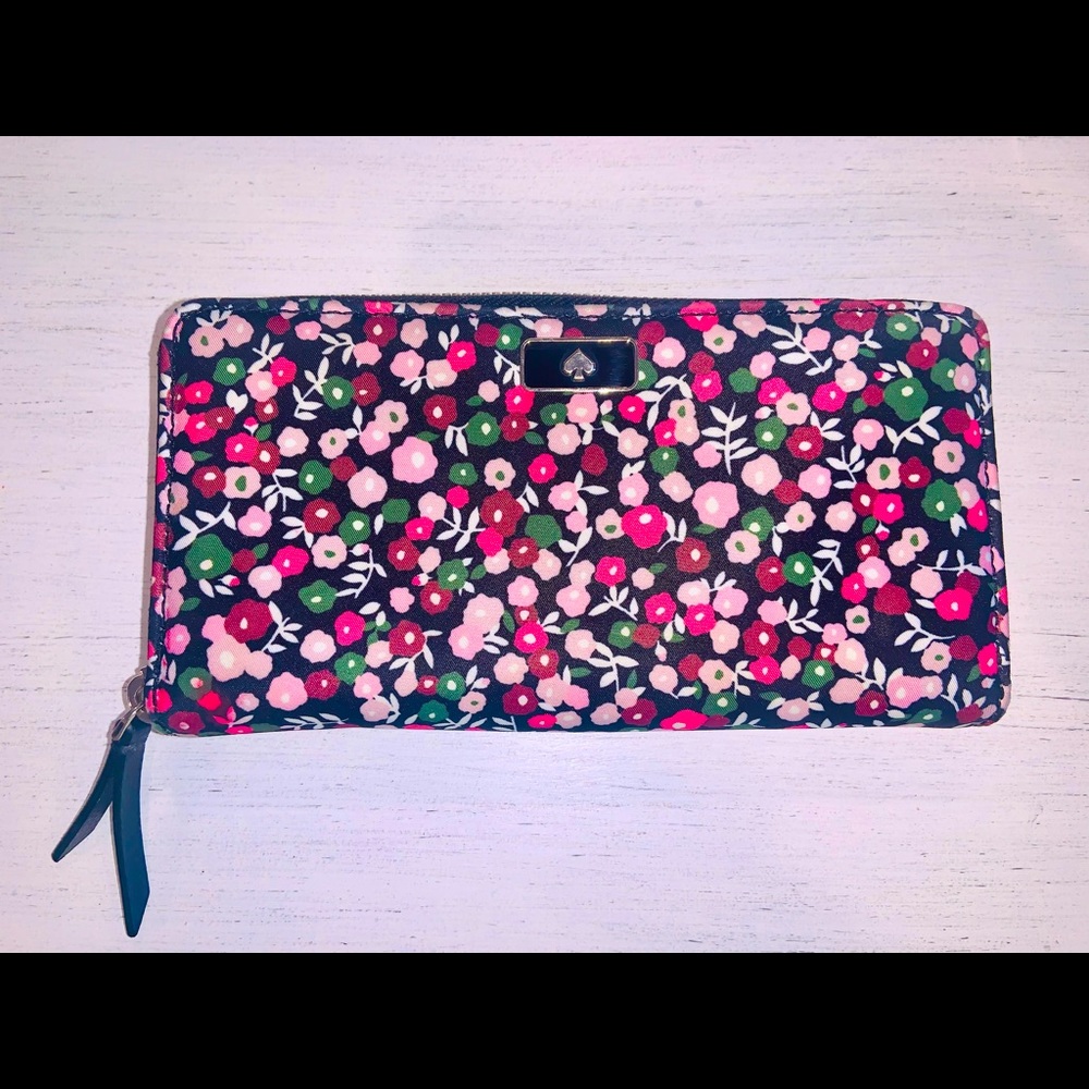 Kate Spade Floral Wallet- Large